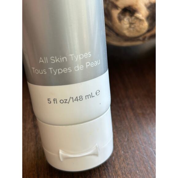 NuFace Gel Primer By Carol Cole 5 fl oz All Skin Types Discontinued New - Picture 4 of 4